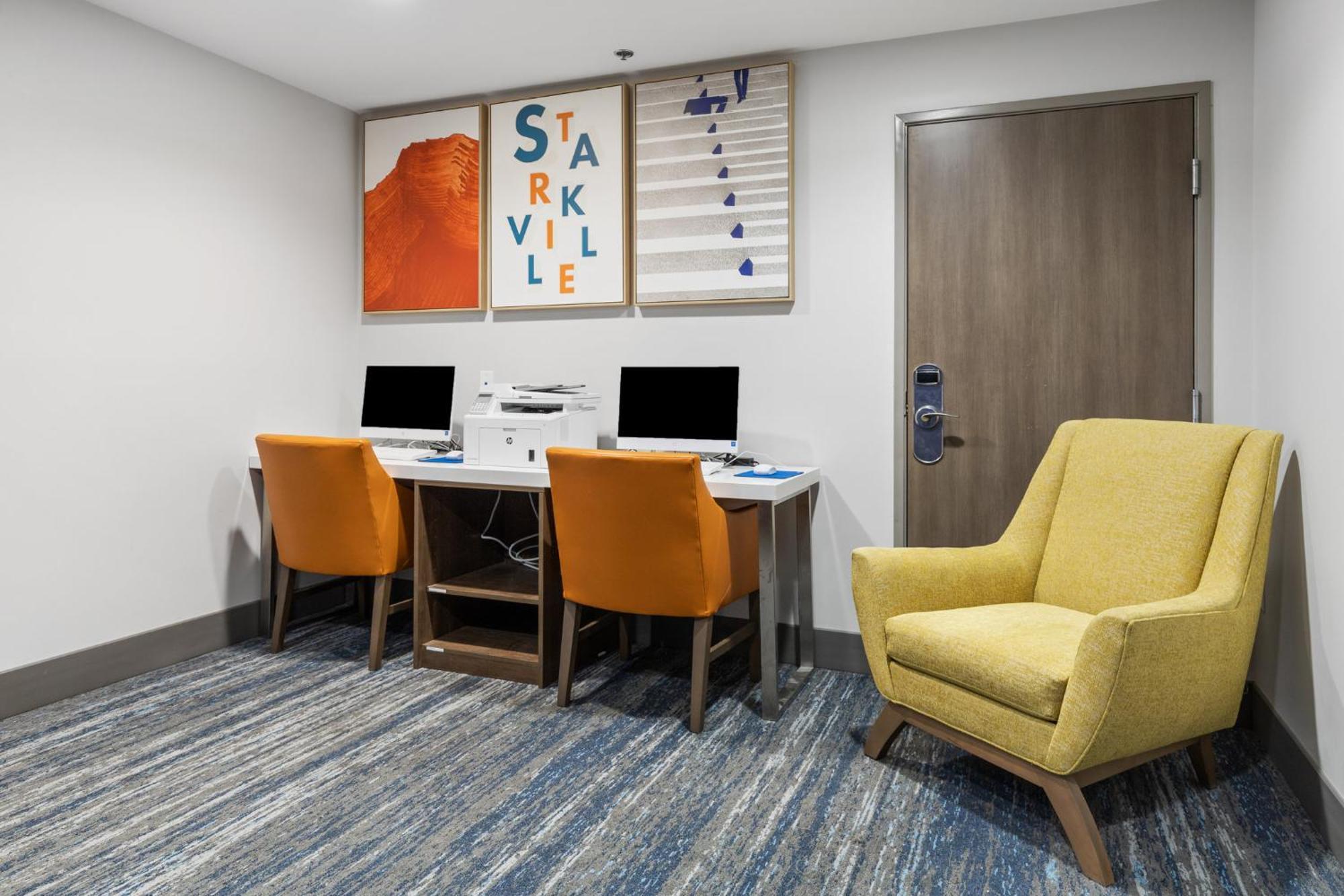 Holiday Inn Express Hotel & Suites Starkville, An Ihg Hotel Eksteriør bilde